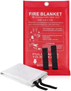 Fiberglass Fire Blanket High Temperature Resistant Chemical Resistant Silicon Coated 0.4-3mm Thickness for Welding