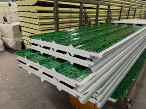 Fireproof Glass Wool Sandwich Roof Panel Multi Stiffening Rib Profile Thermal and Acoustic Insulation