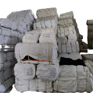 Grade B Waste Cotton Rag Cut Pieces Fabric Lot Bulk Cut Pieces Pants Rags Cotton 100 Percent White 50 Kg bag