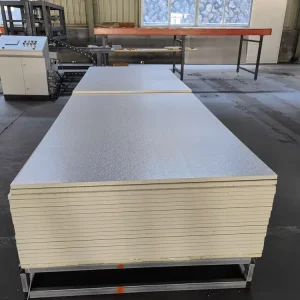 High Density Polyurethane Insulation Sandwich Board PIR Foam Insulation Board Backed With Aluminum Foil