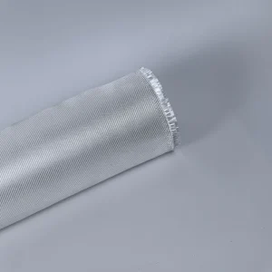 High Flexibility 96% SiO2 High Silica Fiberglass Cloth Extreme High Temperature 1100℃ Fire Resistance for Car Fire Blanket