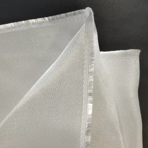 High Silica Glass Fiber Cloth for Fire Resistant Welding Blanket Roll 0.70 mm Thickness