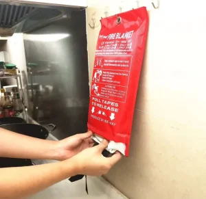 Home Emergency Firefighting Fireproof Fiberglass Cloth Blanket EN1869 Certification 550 Temperature Resistance Customized