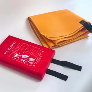 Industrial Grade Portable 1700℃ Extreme Heat Resistance Fire Blanket High Silica Fiberglass