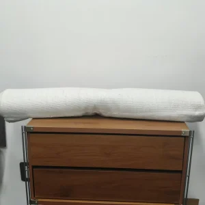 Tear-Resistant Ceramic Fiber Products Flame Retardant Ceramic Fiber Cloth Easy to Cut Industrial Ceramic Fiber Cloth